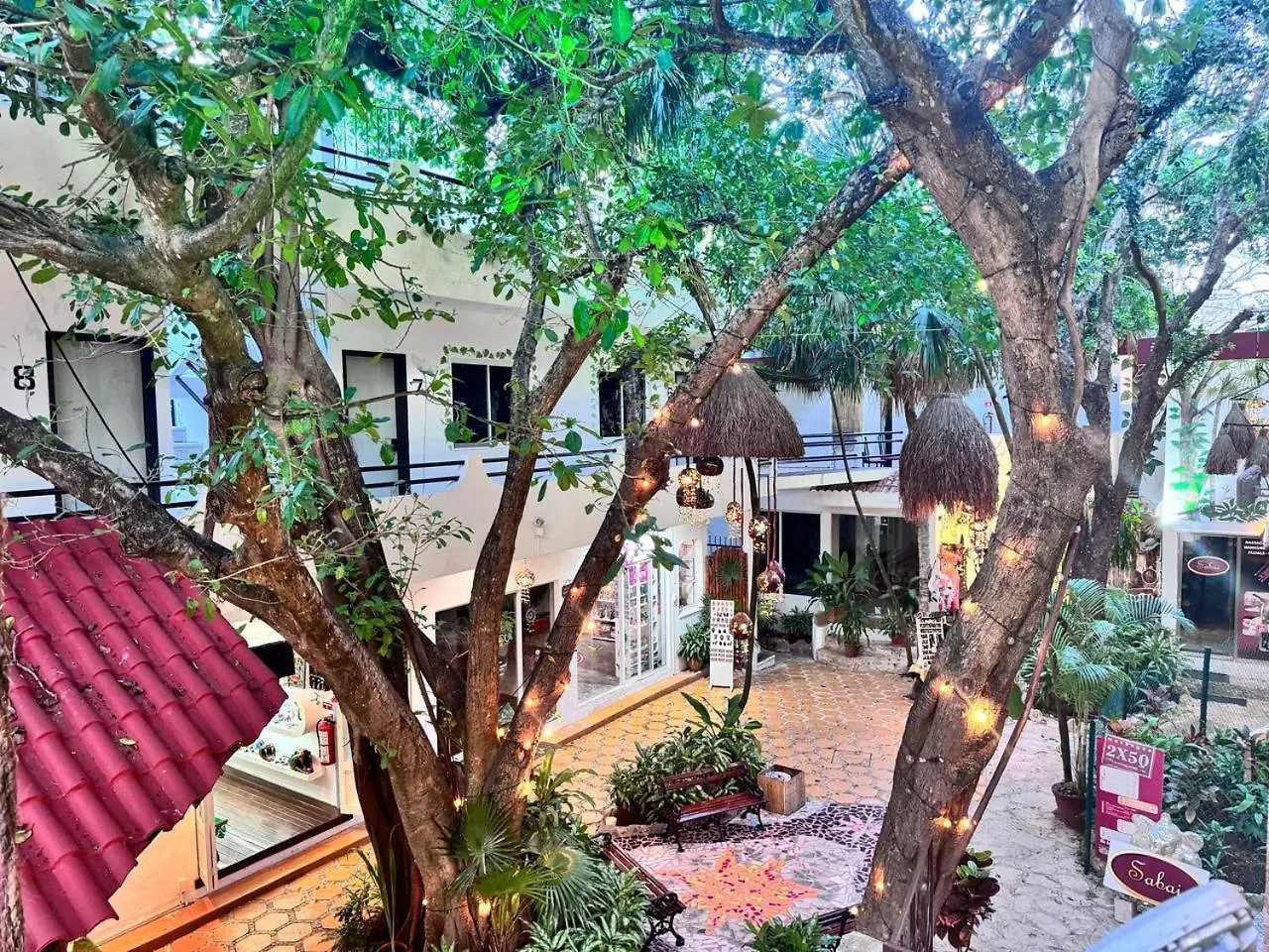 Hotel Ha Garden Gallery - 5Th Avenue Playa del Carmen Mexico